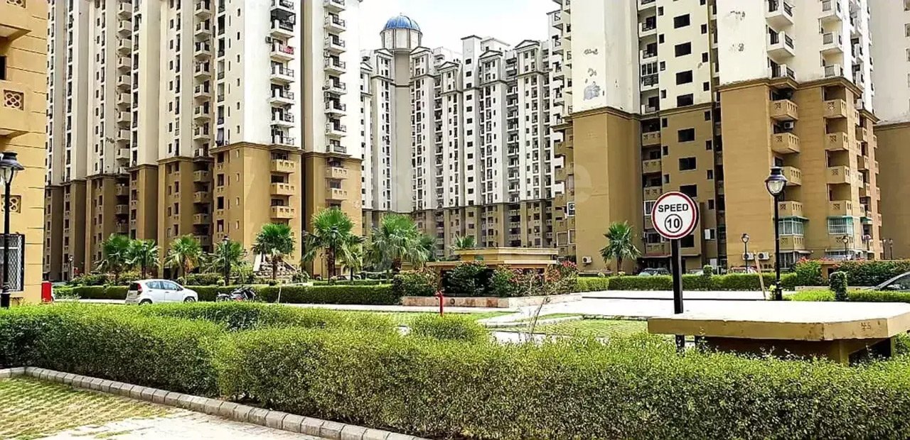 Eros Sampoornam Tower View